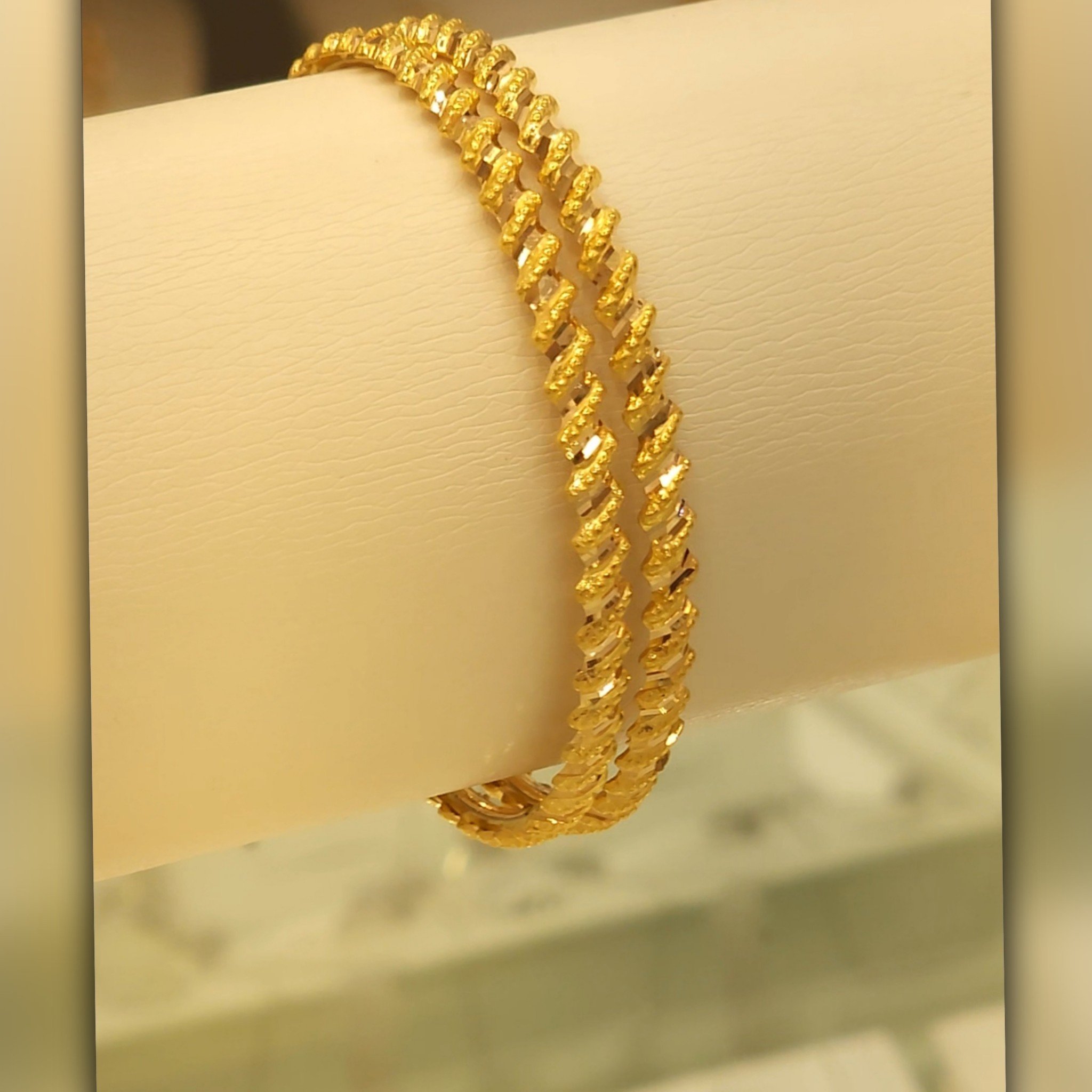 ✨️ بارك الله غوايش مبرومه ذهب عيار 21