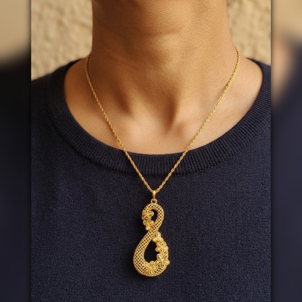 ✨️ بارك الله تعليقة فخمة وكبيره على سلسال مبروم ذهب صافي عيار 21